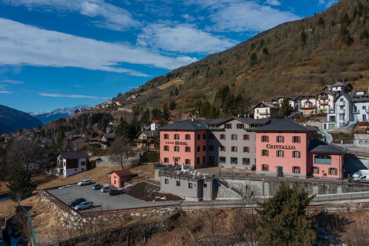 Hotel Garni Cristallo Ponte Di Legno Exterior foto