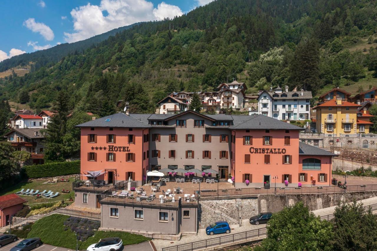 Hotel Garni Cristallo Ponte Di Legno Exterior foto
