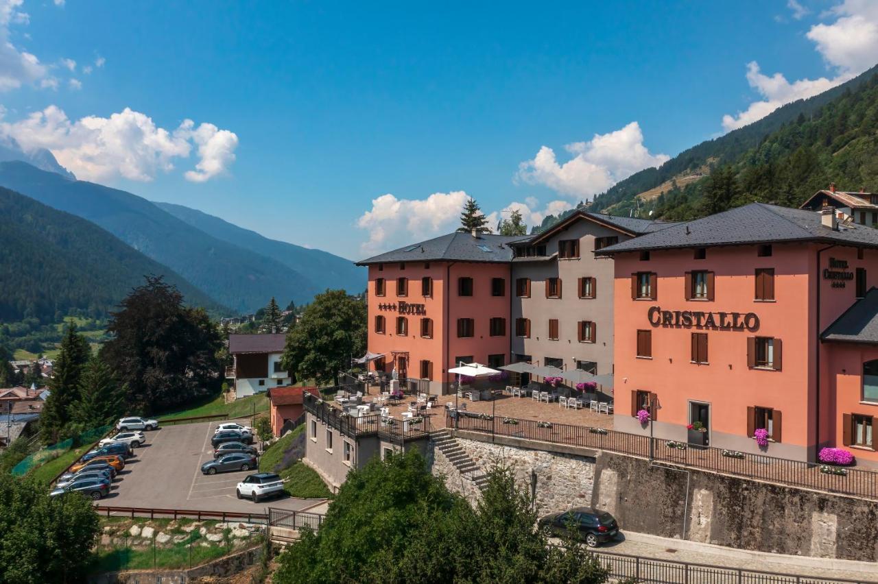 Hotel Garni Cristallo Ponte Di Legno Exterior foto