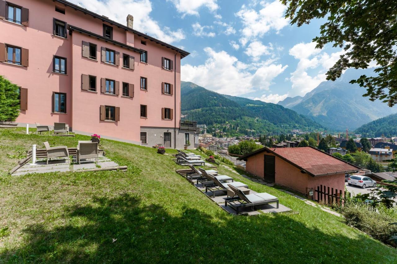 Hotel Garni Cristallo Ponte Di Legno Exterior foto